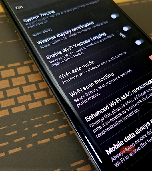 What Do the Android Status Bar Symbols Mean?