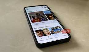 Android phone showing Google Photos app