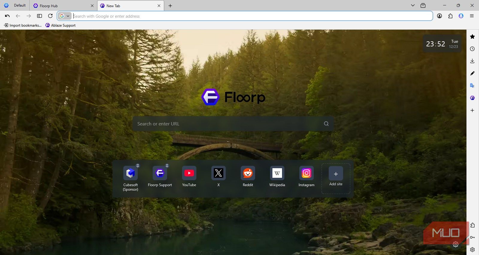 I switched to this Japanese Firefox fork and it's the customizable