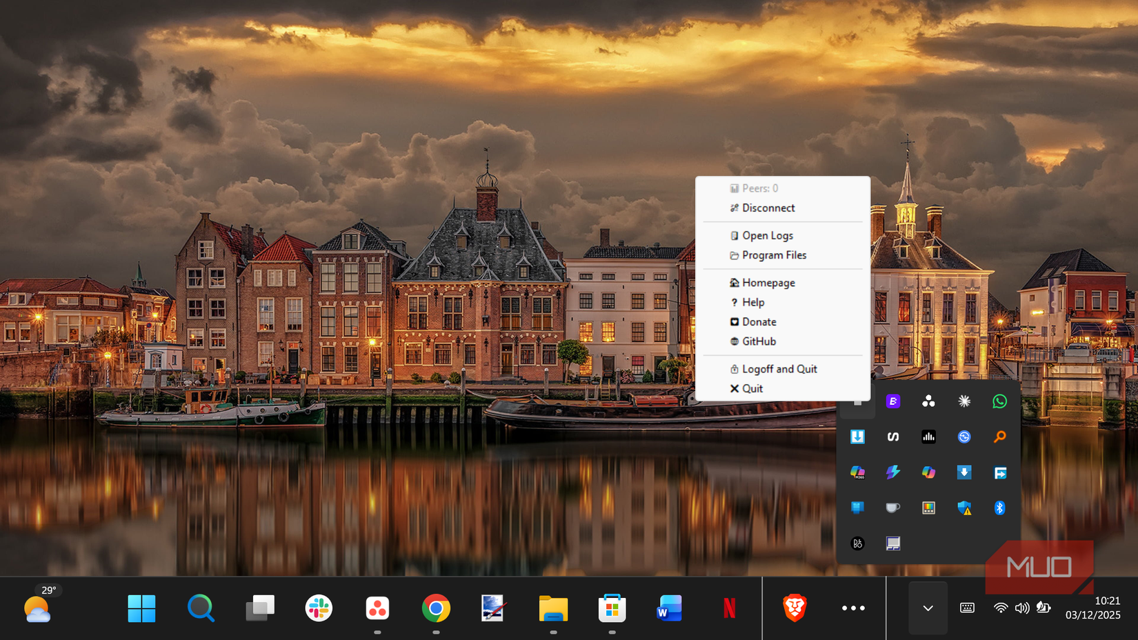Menú de la bandeja del sistema ClipCascade con opciones para desconectarse, abrir registros y salir de la aplicación.