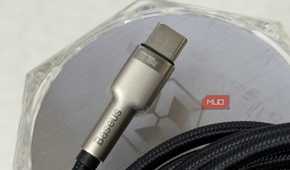 Close up of a 100W USB-C cable