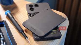 The Fairphone 6 with the back panel removed.