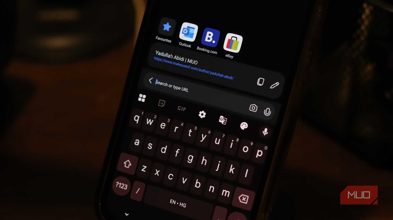 Gboard ejecutándose en Pixel 9a.