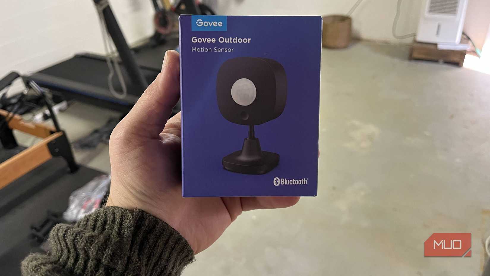 একটি বাক্সে একটি Govee আউটডোর মোশন সেন্সর