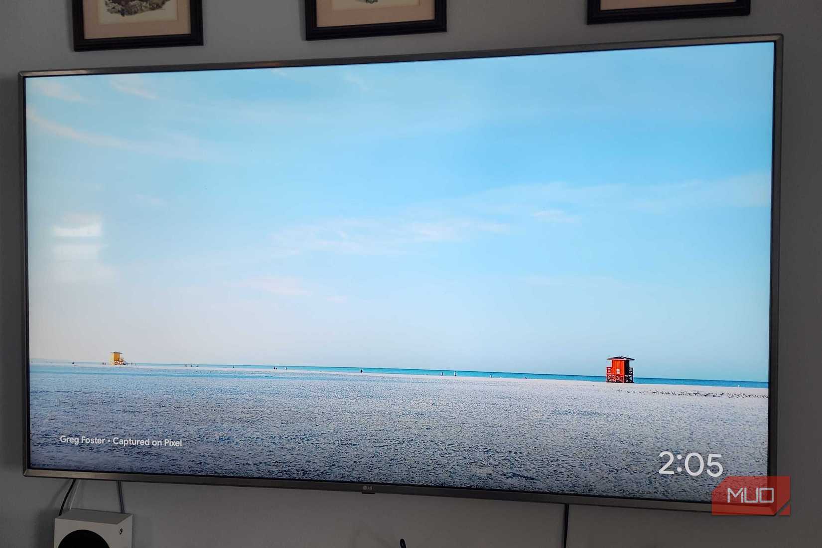 LG Smart TV with Chromecast
