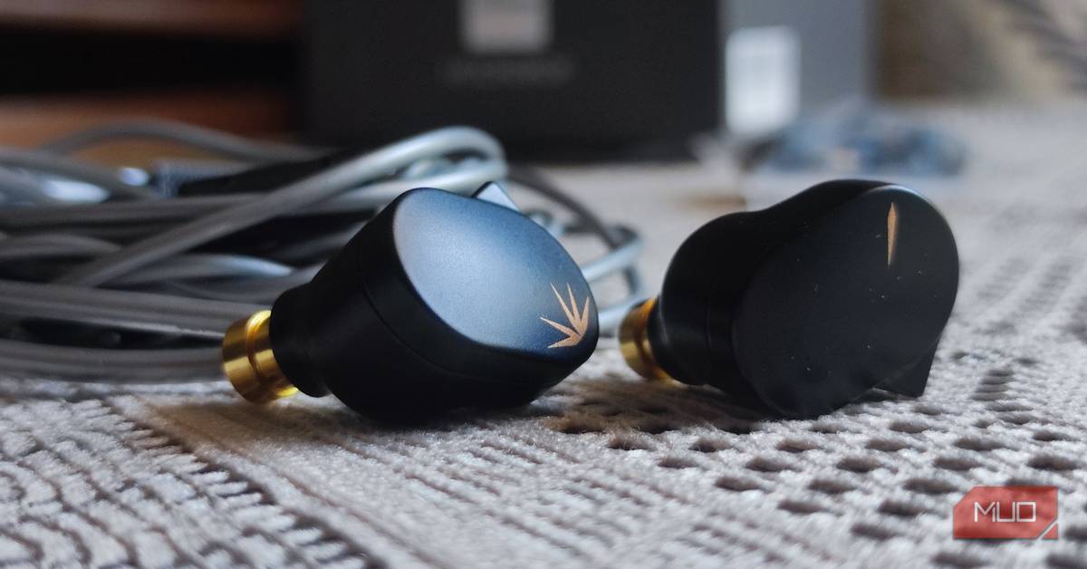 makeuseof.com - Keval Shukla - I stopped buying wireless earbuds for one simple reason