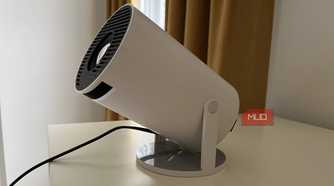 One side of the Magcubic Auto Keystone Mini Portable Projector