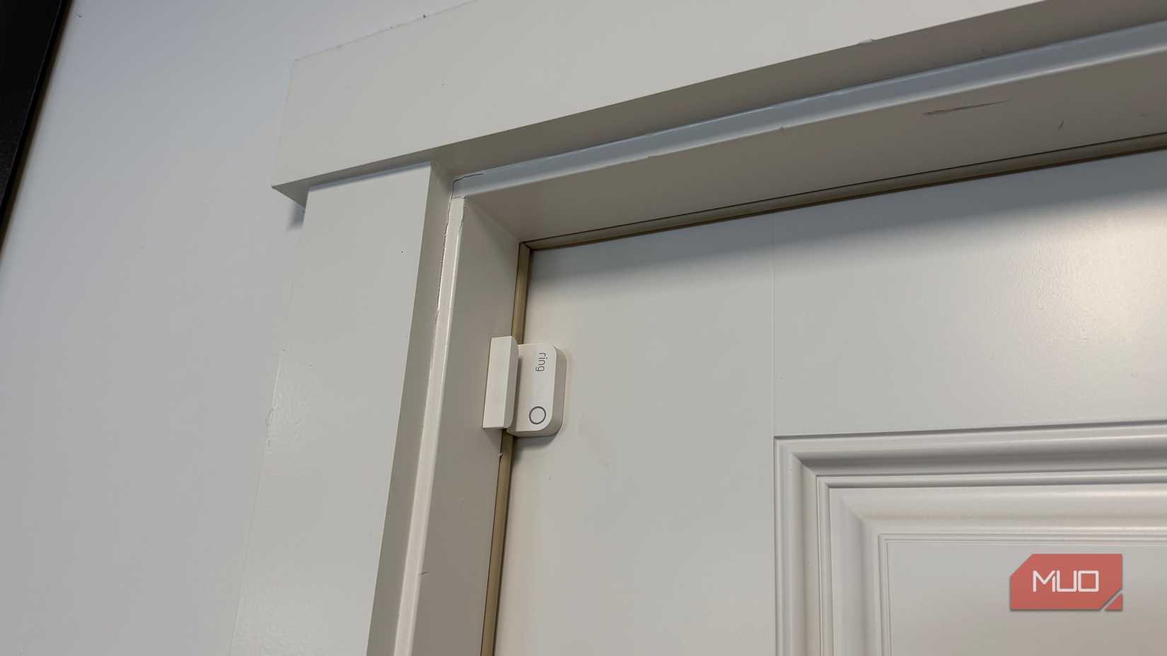 ring contact sensor on door