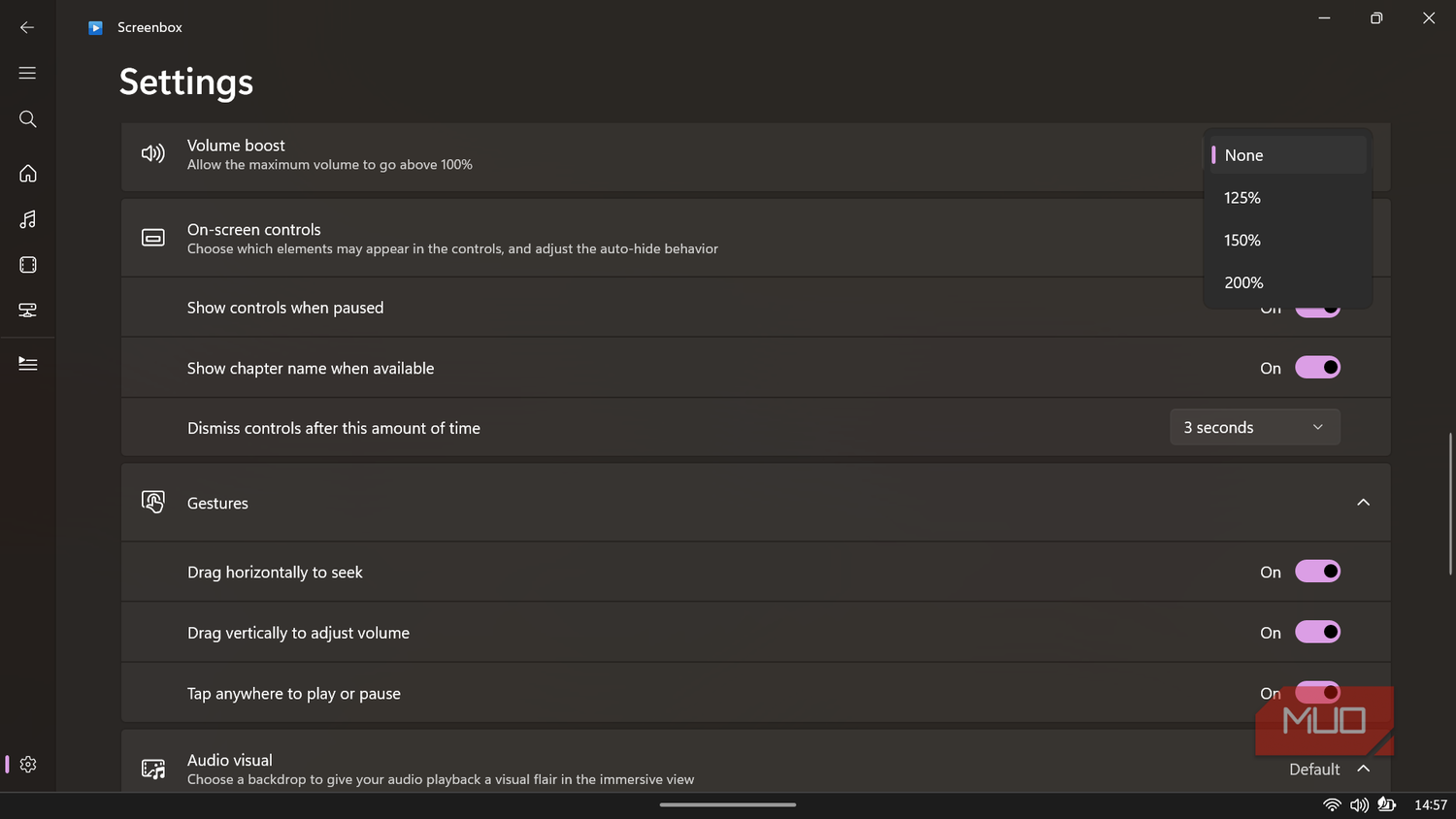 Screenbox settings menu displaying configuration options for volume boost, on-screen controls, and touch gestures.
