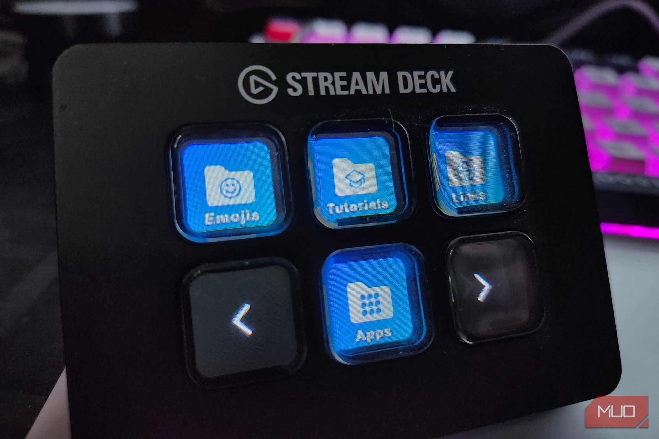 I replaced Alt-Tab chaos on Windows with a macro pad, and it’s night ...