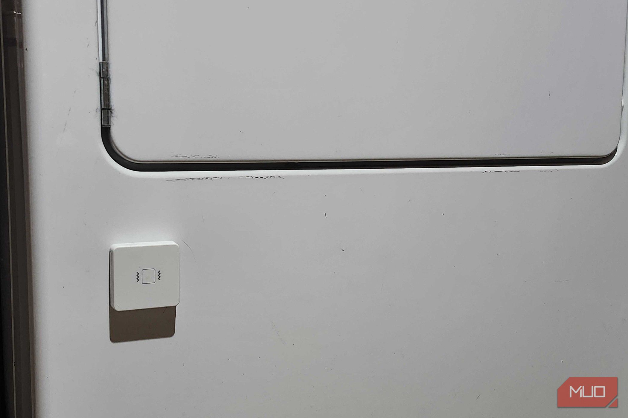 The THIRDREALITY vibration sensor on the front of my dryer