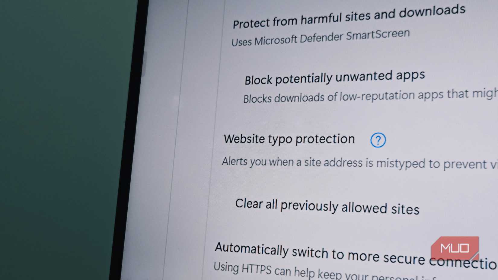 Website typo protection in Edge browser