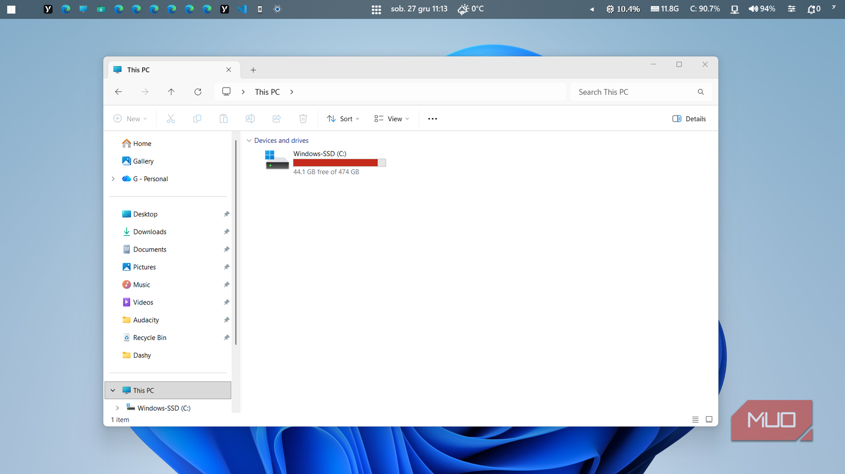 I added a Mac-style menu bar to Windows and it's actually better