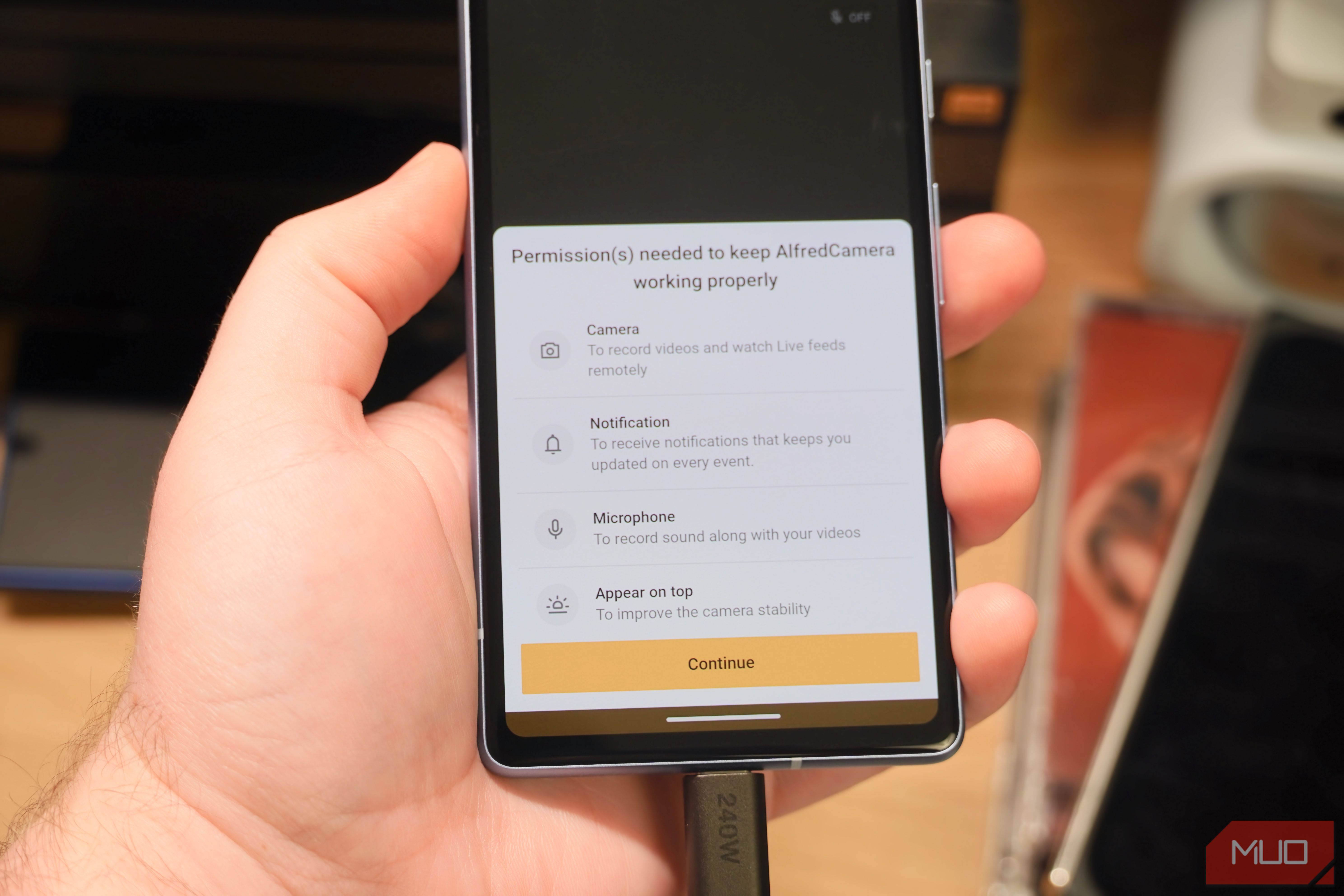 I turned old phones into free security cameras with this app
