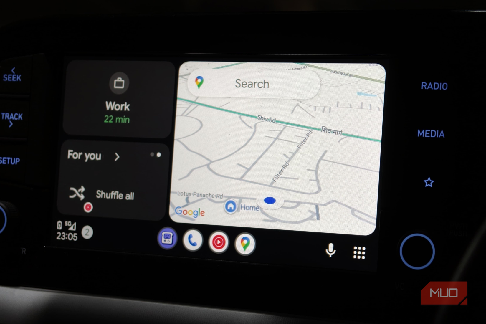 Android Auto main page with Google maps on top