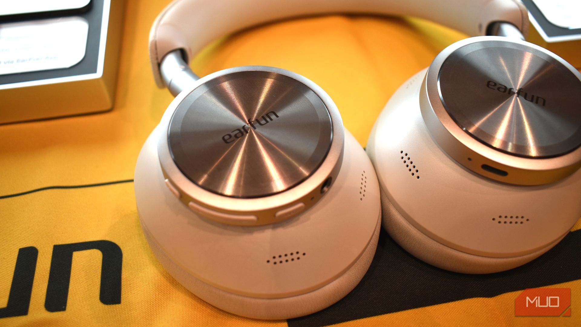 earfun wave x pro headphones ces 2026 close up