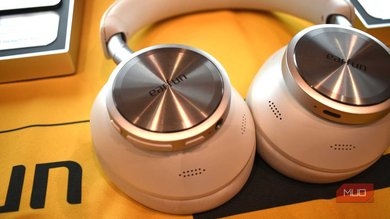 earfun wave x pro headphones ces 2026 close up