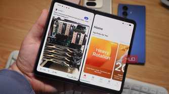 Split screen view on a Google Pixel phone.