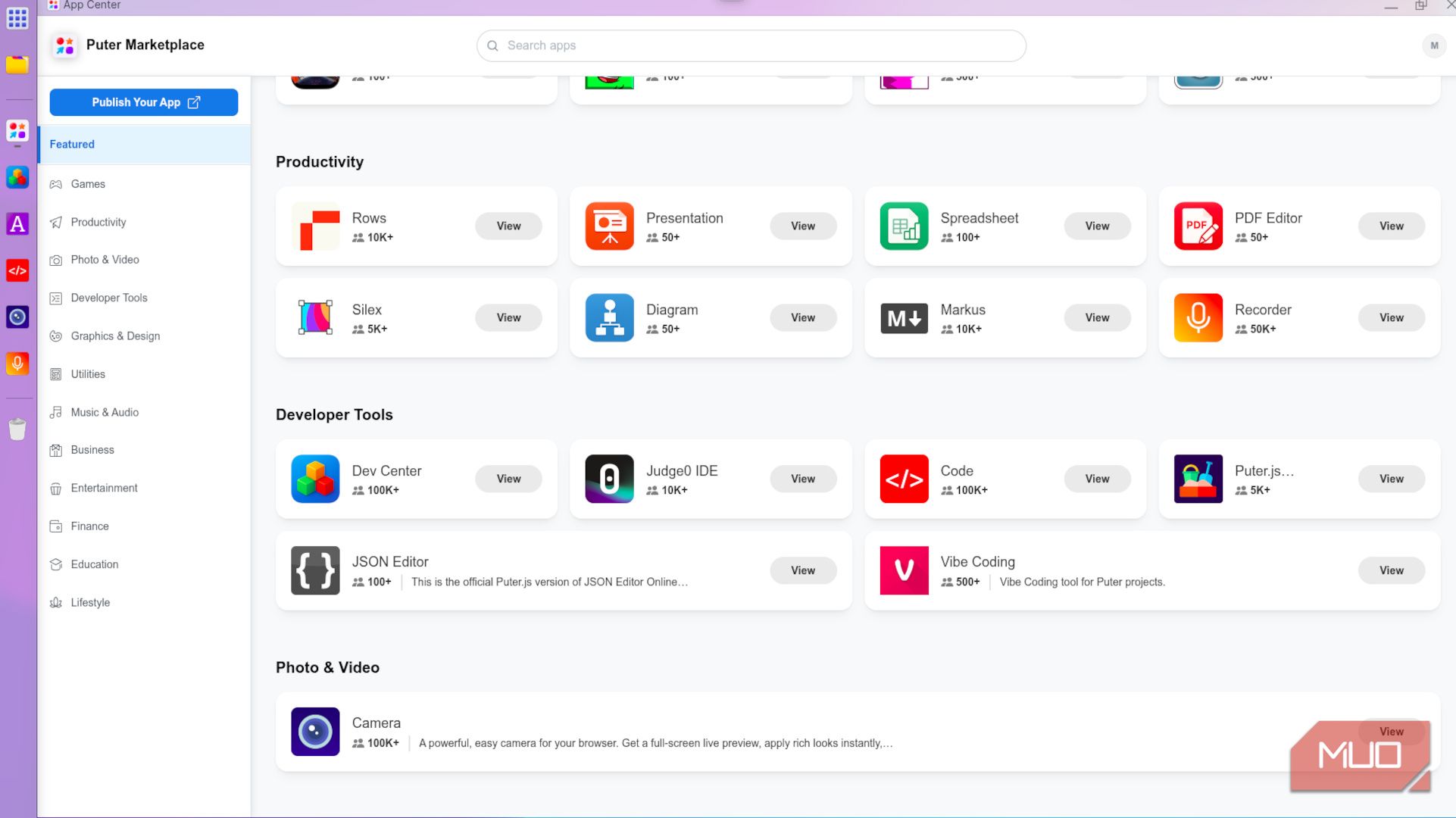 This self-hosted “internet OS” turns any browser into your personal ...