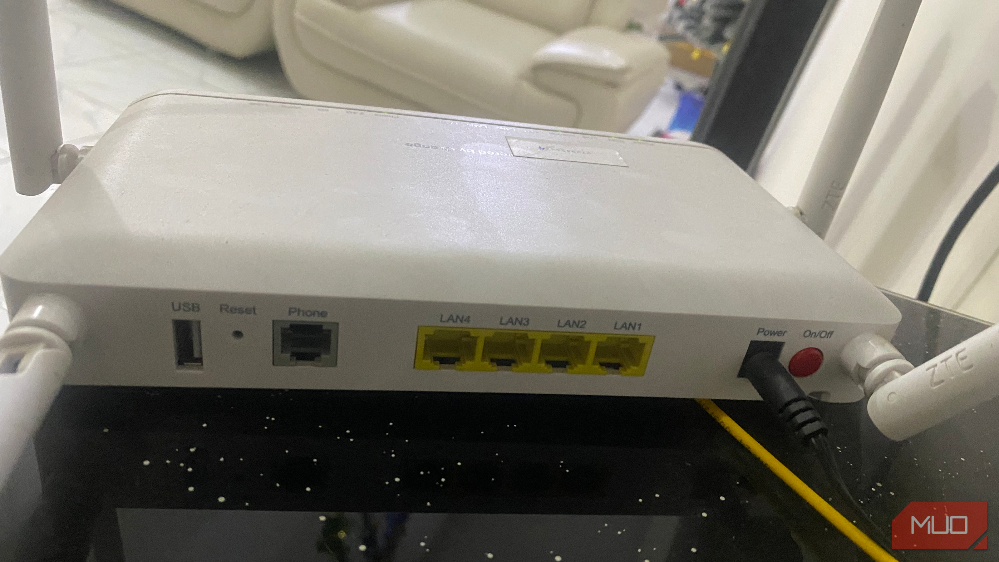 I've blocked every IoT device from the internet with this simple router ...
