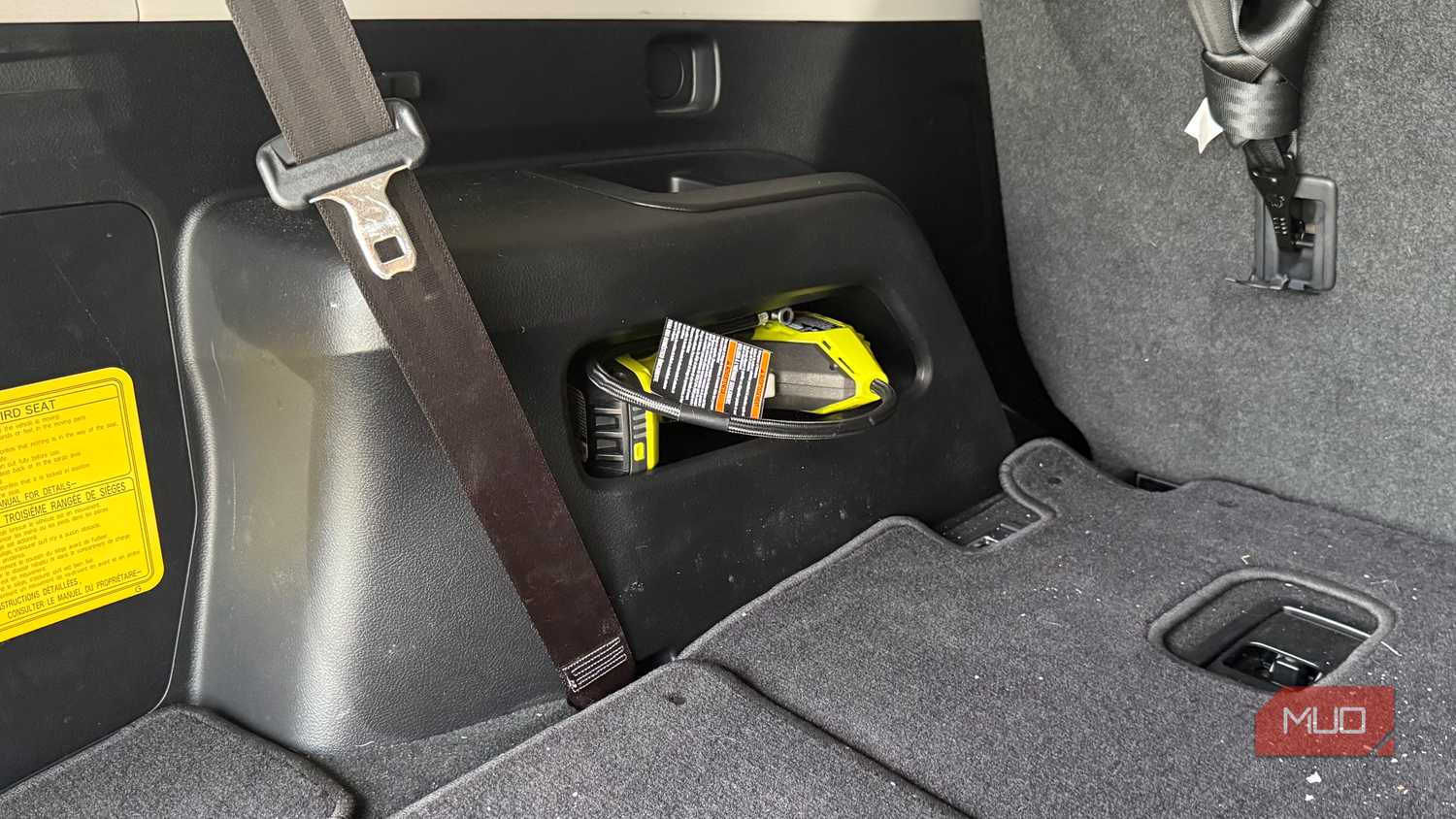 ryobi tire inflator inside vehicle