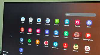 Samsung Dex Home screen on a BENQ monitor
