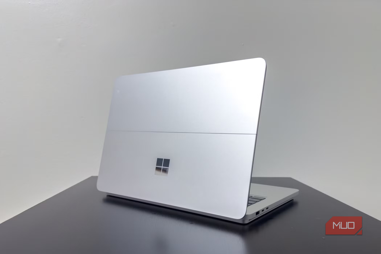 surface-laptop-studio-2-back
