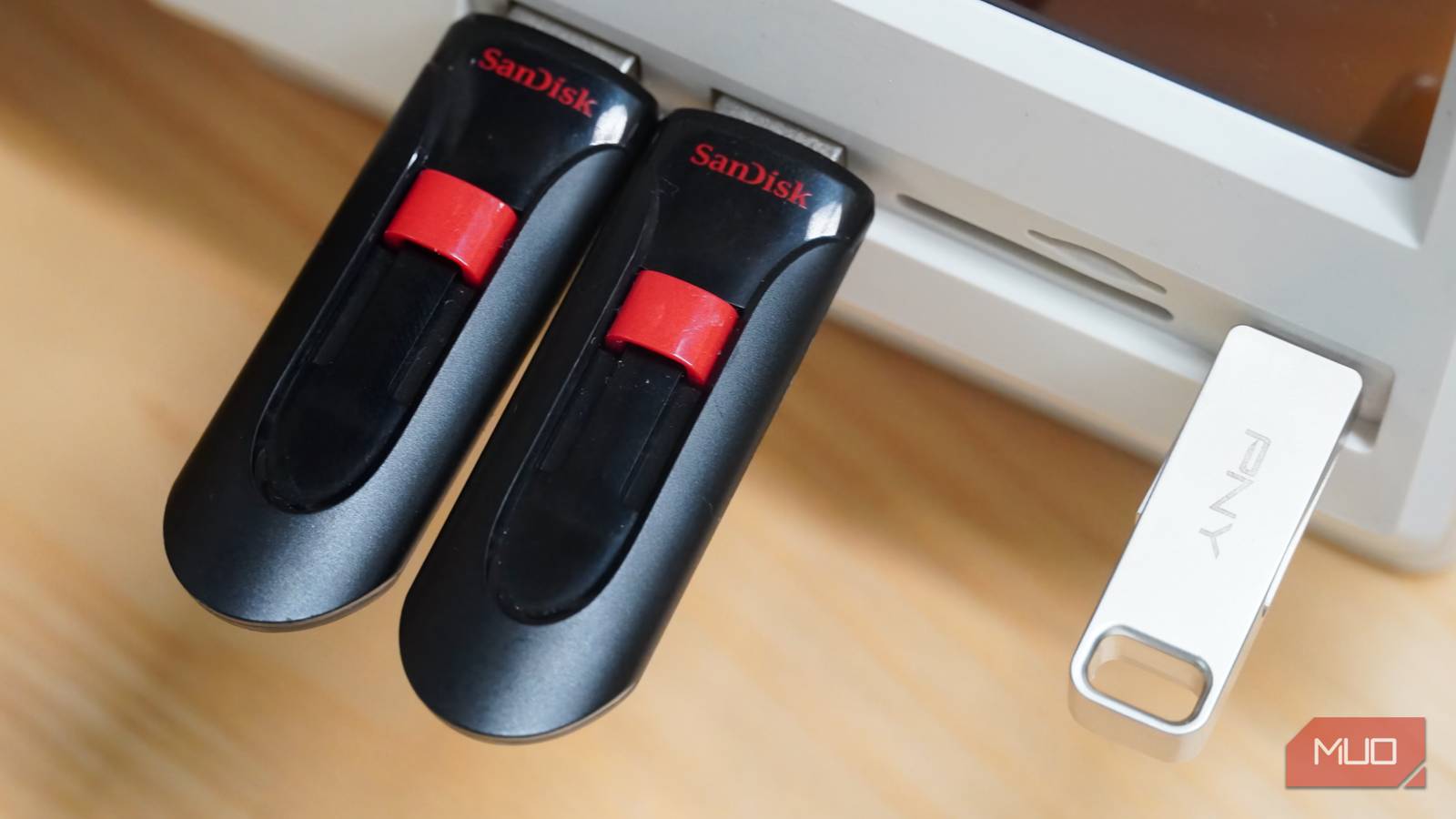 That Old USB Drive Might Still Be Useful - cover