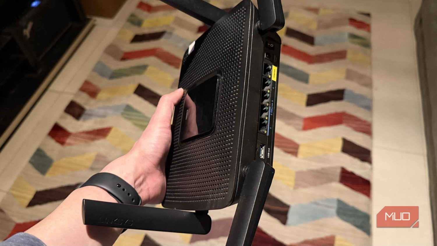 Internet Router Man I've blocked every IoT device from the internet with this simple router ...