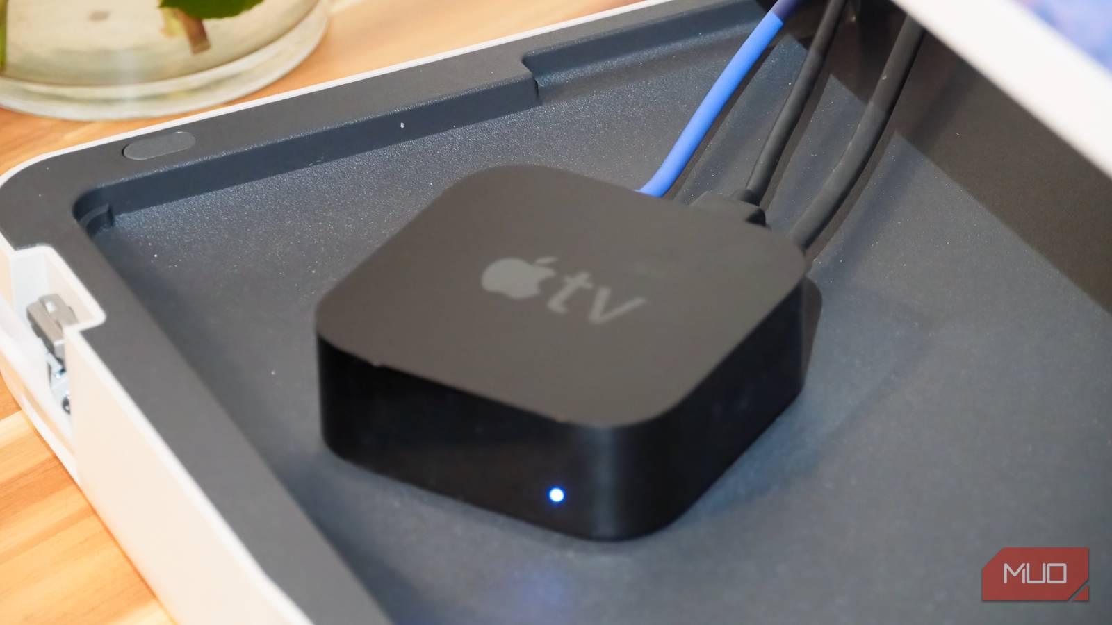 I keep my smart TV off Wi-Fi and still stream everything — this is my setup