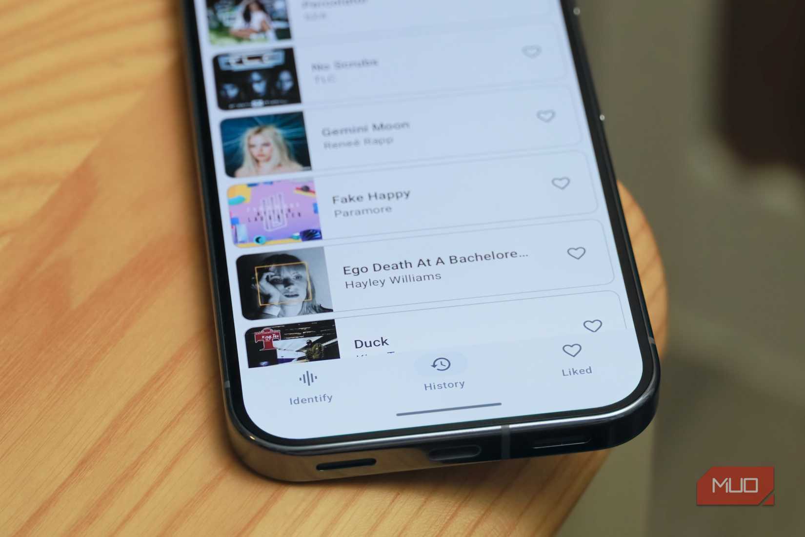 অডিয়ের হোম পেজ এবং ইতিহাসের তালিকা।