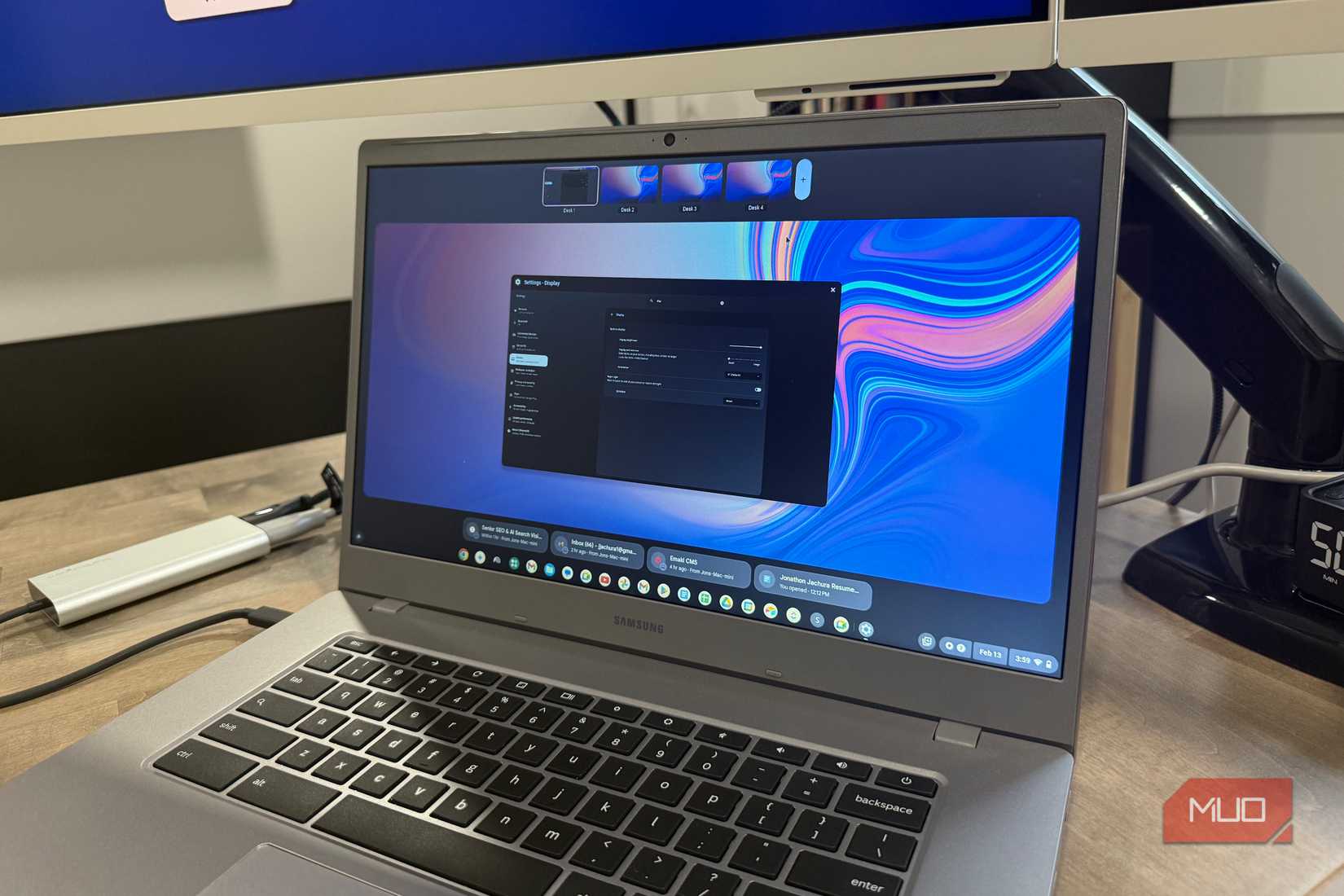 chromebook multiple desktops