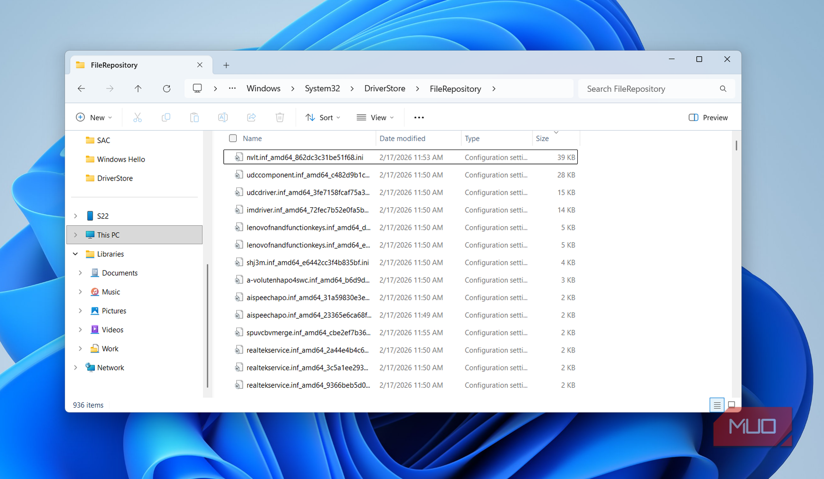 ডেস্কটপে DriverStore ফোল্ডার