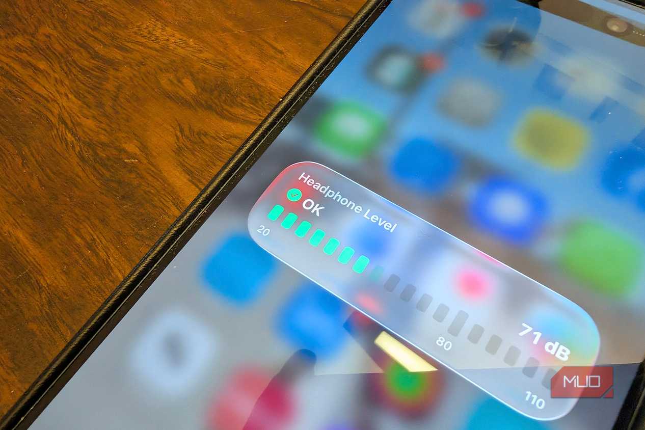 Iphone Level Feature Your iPhone has a built-in sound level meter, and here's why you should ...