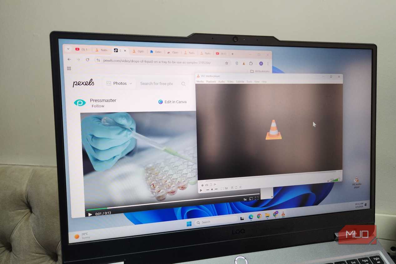 Laptop showing browser and VLC