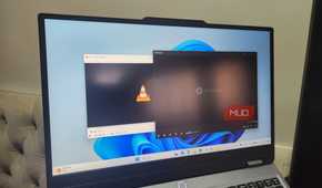 Laptop showing VLC and PotPlayer