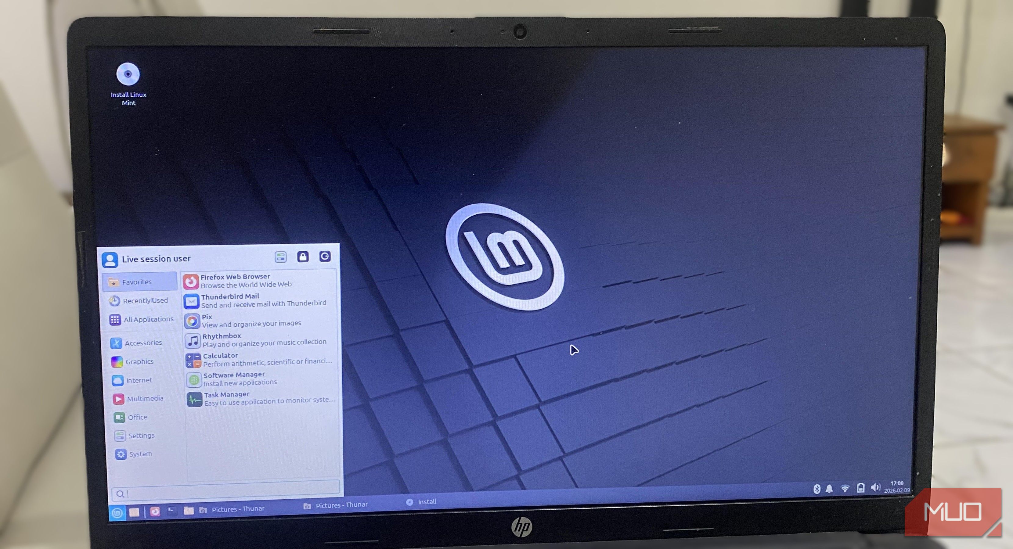 Linux Mint Xfce desktop
