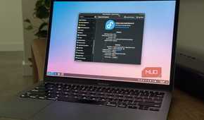 MacBook Air running Asahi Linux