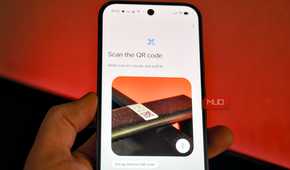 Scanning the QR code for a Matter device.