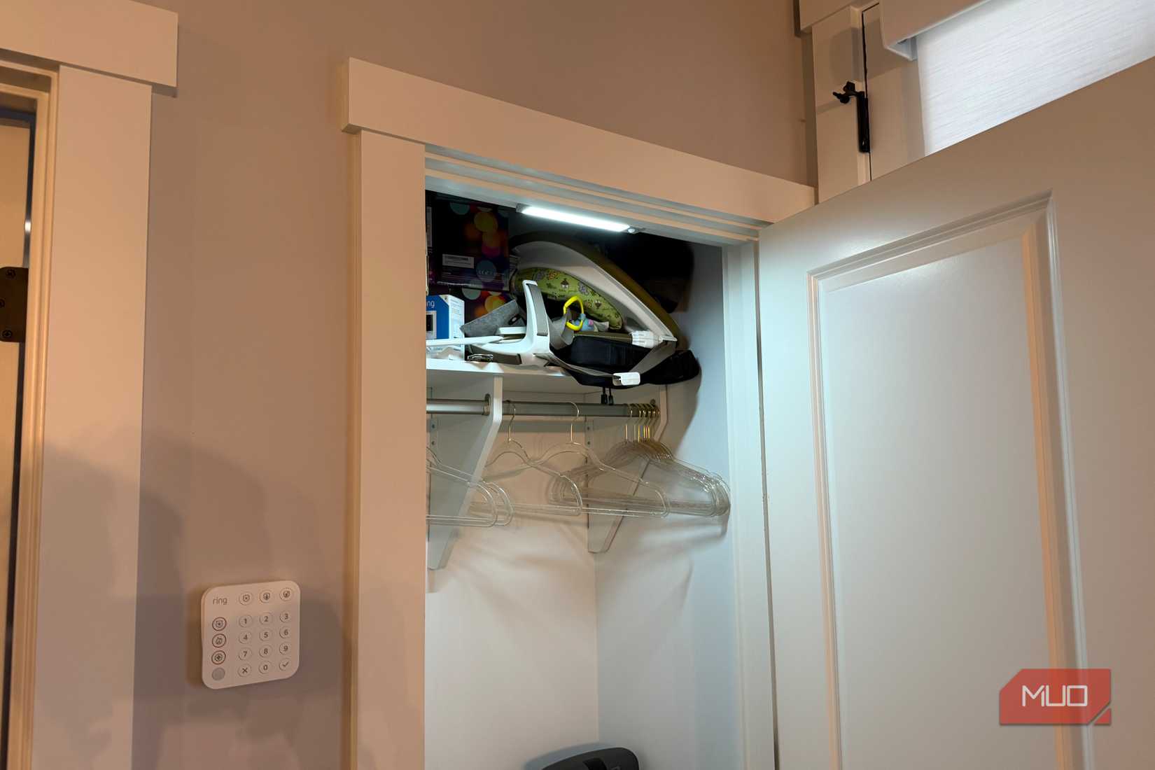 MCGOR under-cabinet light in front coat closet