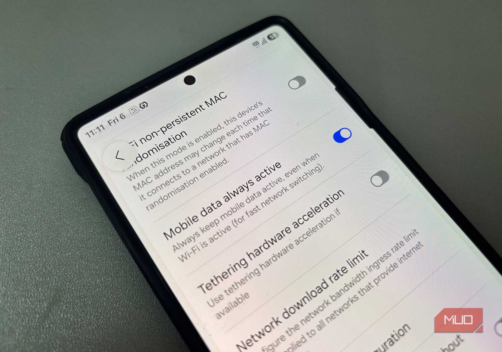 mobile_data_always_active_toggle_in_android_developer_options