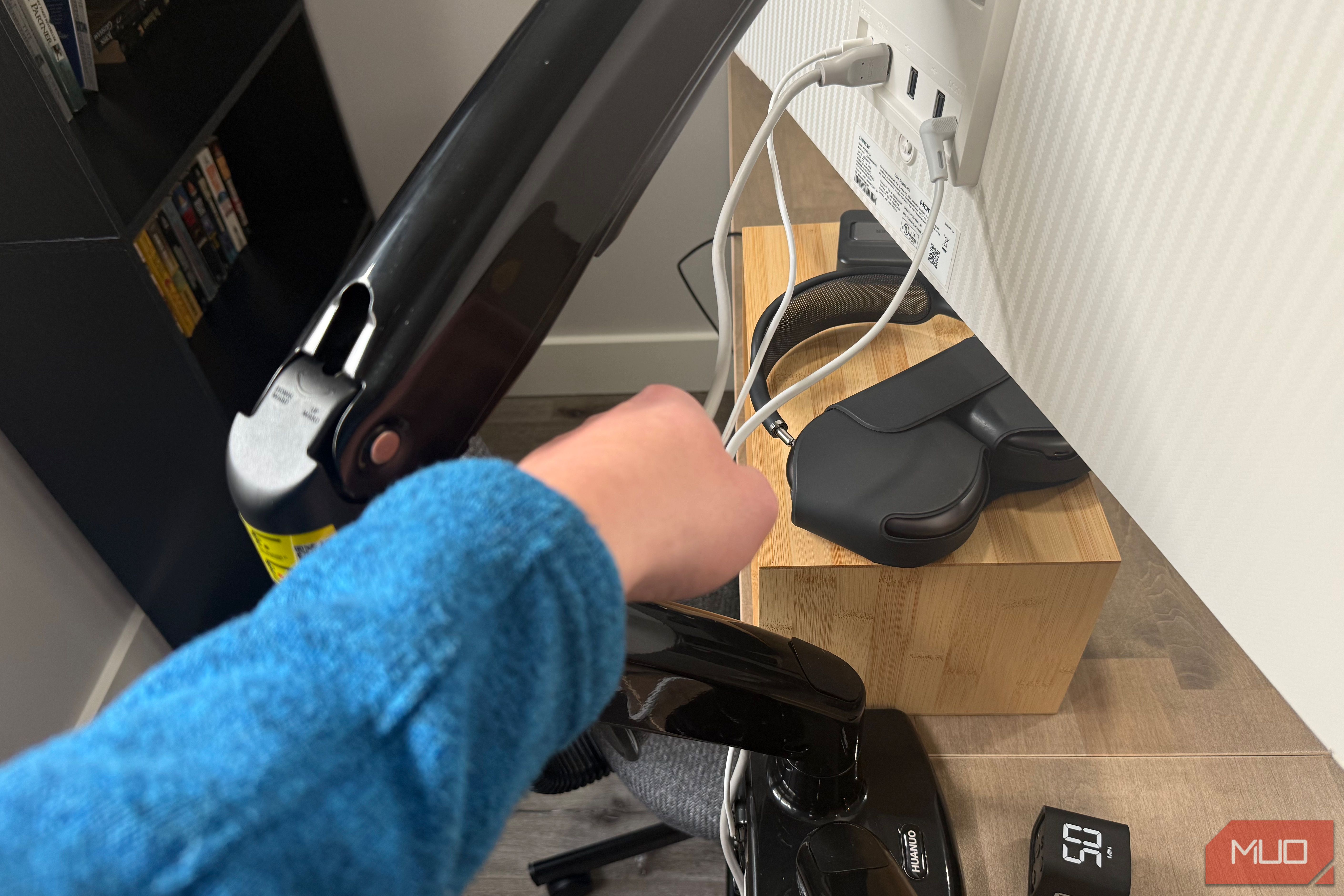 5 cable management tricks every desk setup needs