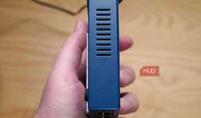 The side view of an unmanaged switch.