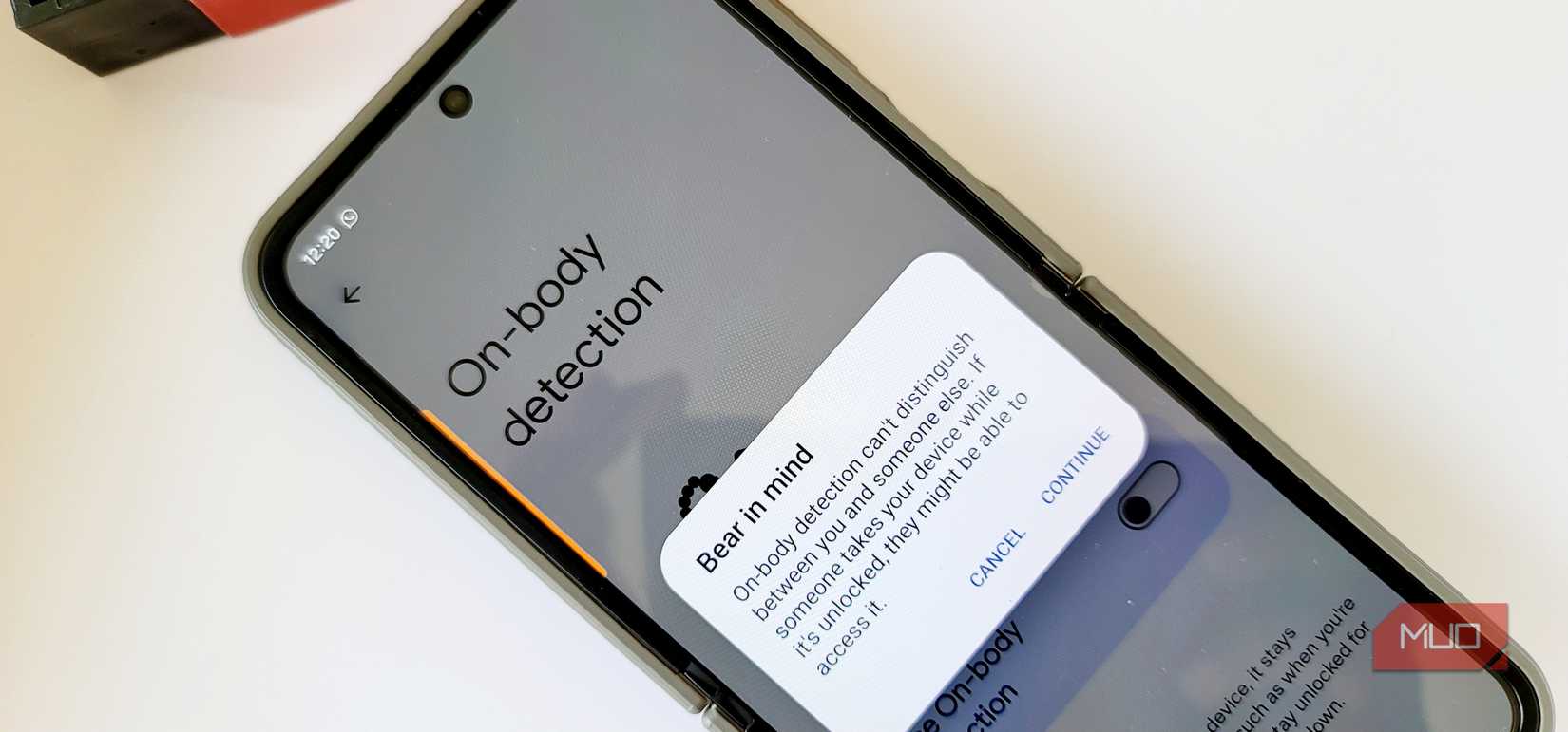 Samsung Galaxy Z Flip 6-এ শরীরের অন-বডি নিরাপত্তা সতর্কতা