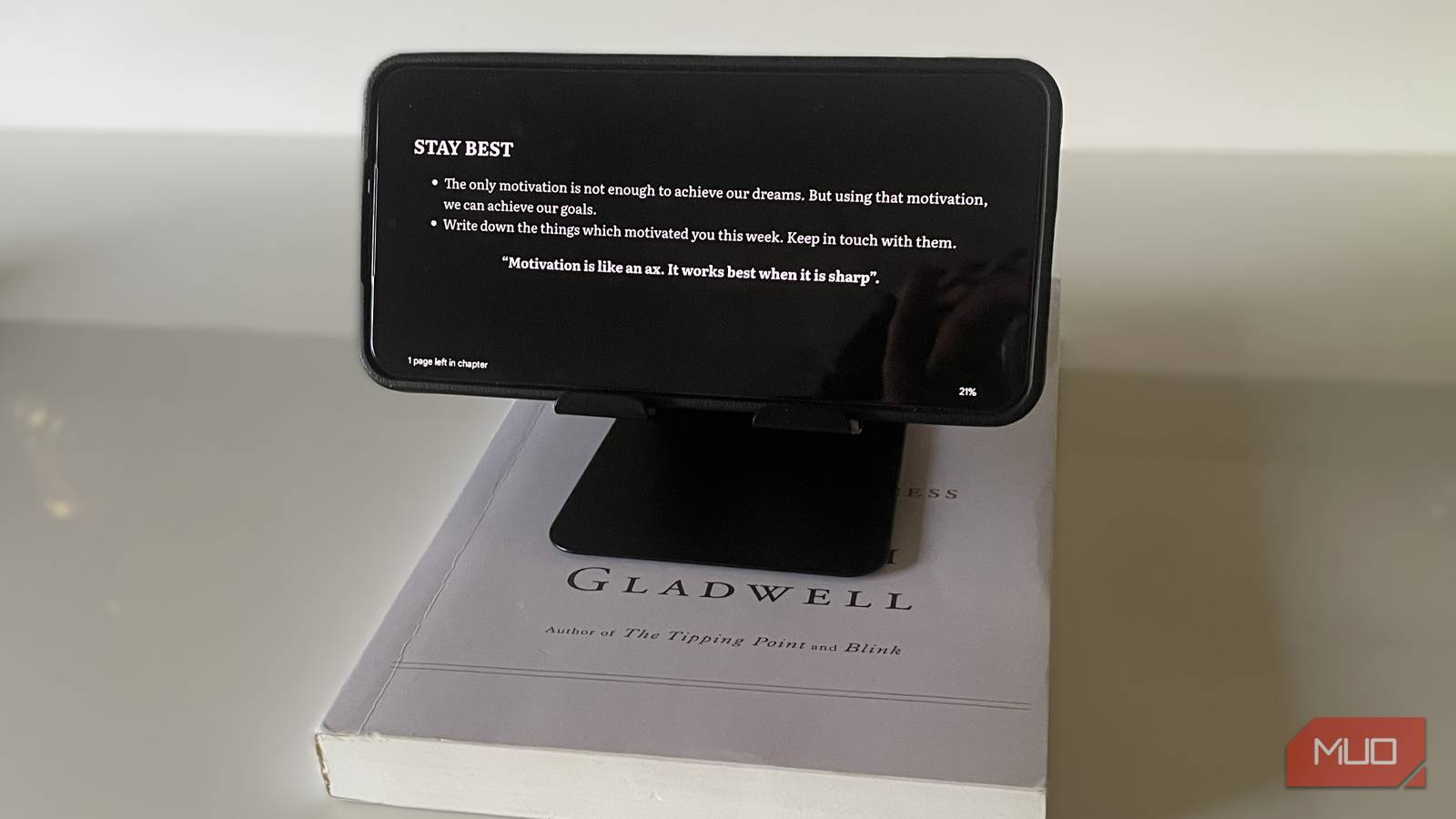 Jednoduchý spôsob, ako premeniť starý telefón na čítačku elektronických kníh