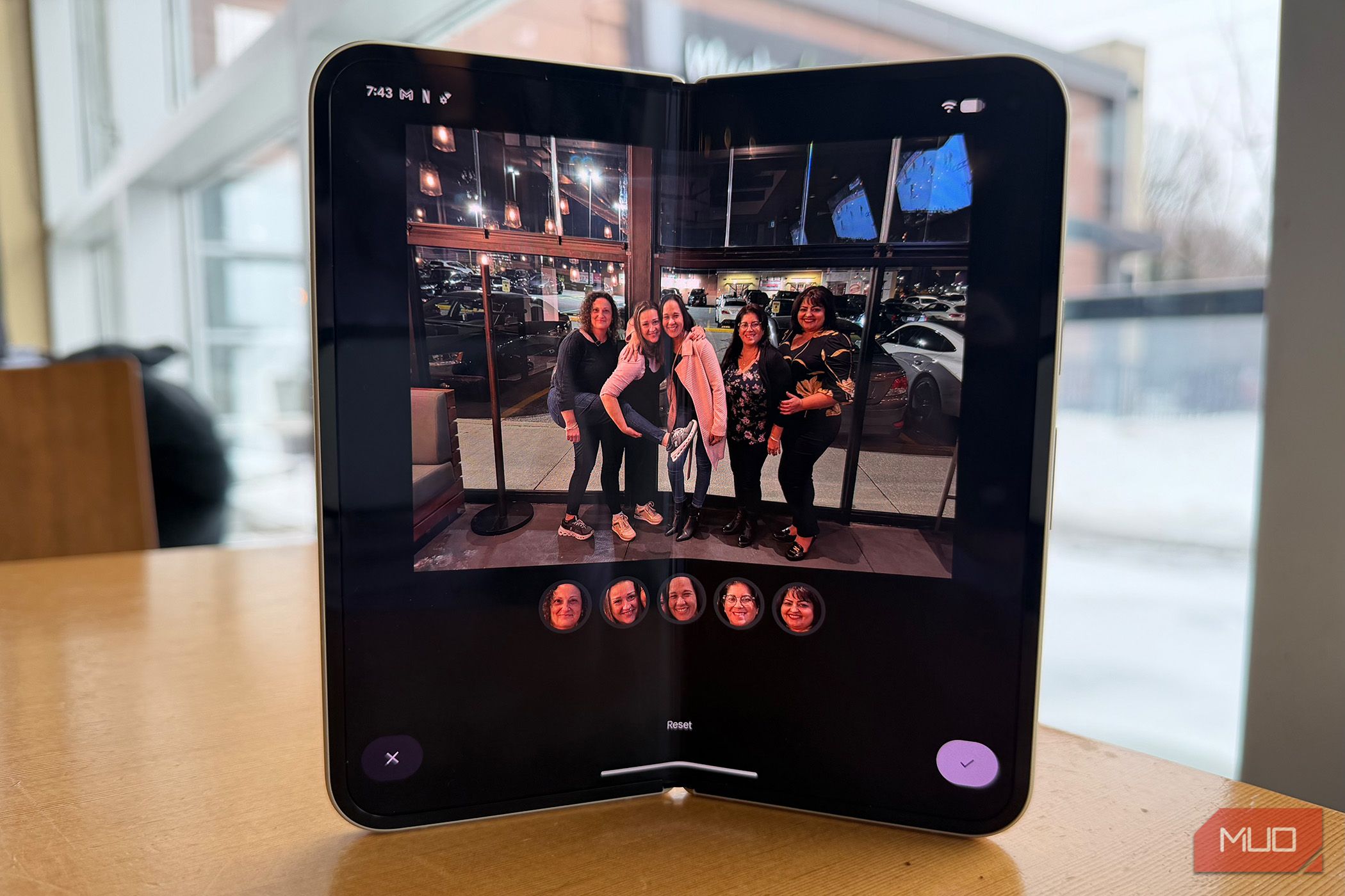 4 tricks only Pixel phones can do with the camera