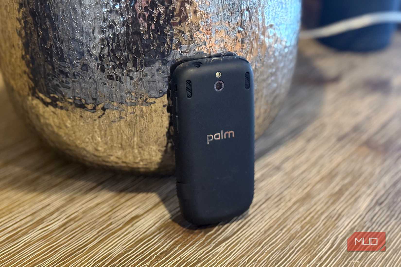 Palm Pixi Rear