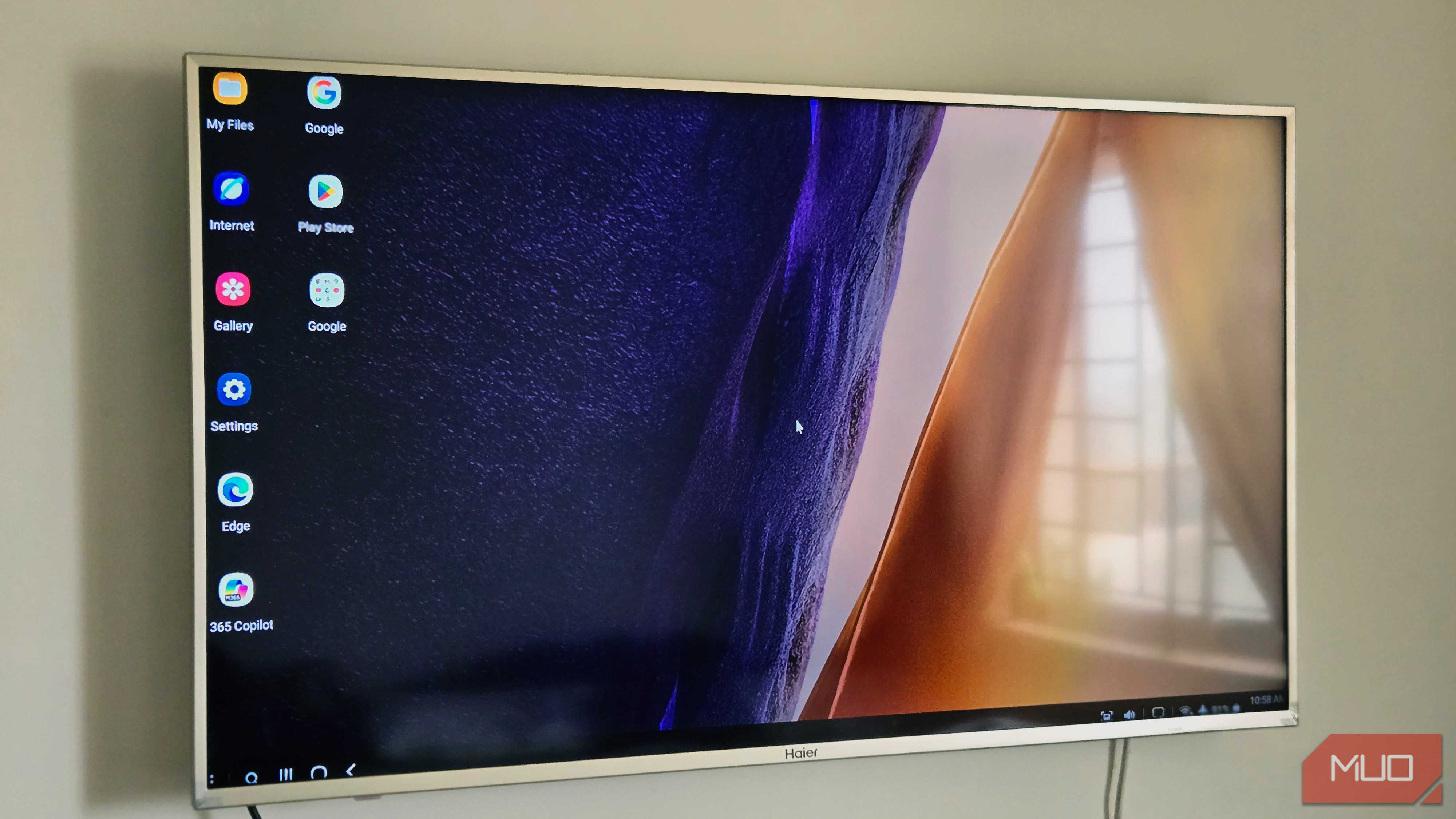 Samsung Galaxy Dex casted on a Haier TV