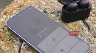 The Sony WF-1000XM6 app settings next to the earbuds.