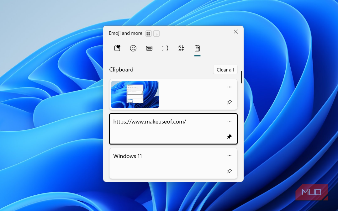 Windows clipboard showing pinned item on desktop
